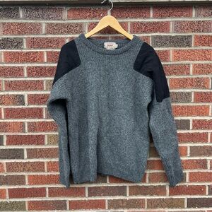 Cabela’s Outfitter Gray Wool and Black Patches Pullover Sweater
